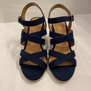 New - Dv8 Plume Espadrille Wedge (Navy)
